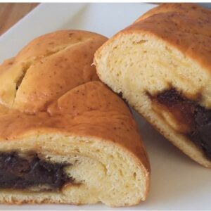 Pan relleno de Chiverre